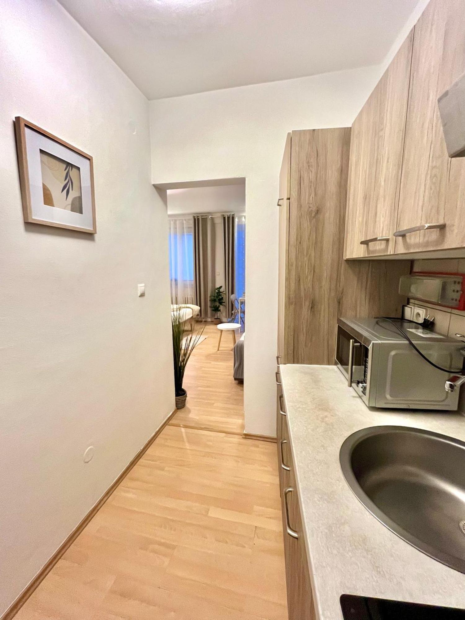 Apartment Simona - Old Town ブラチスラヴァ エクステリア 写真